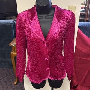 A beautiful vintage pink blazer by Chico